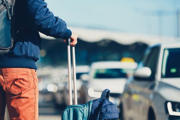 Taxi pour transfert vers aéroport